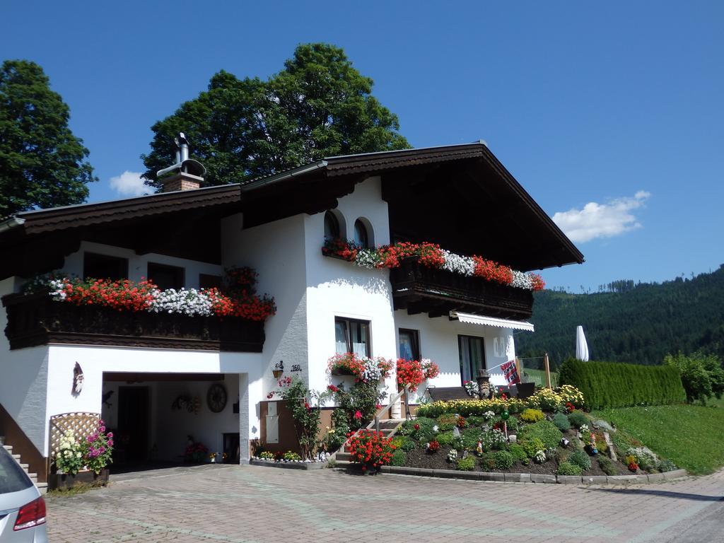 Haus Ratgeb Apartamento Filzmoos Exterior foto